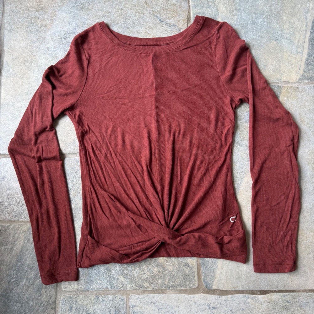GapFit Ribbed Twist Front Long Sleeve Top XS‎ Soft Modal Stretch Shirt Rust